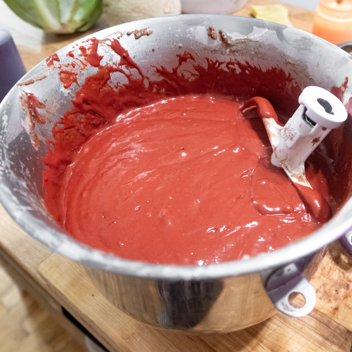 vegan-red-velvet-pumpkin-shaped-cake-complete-step-by-step-guide