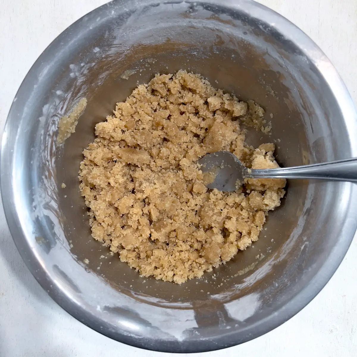 Streusel topping in a bowl